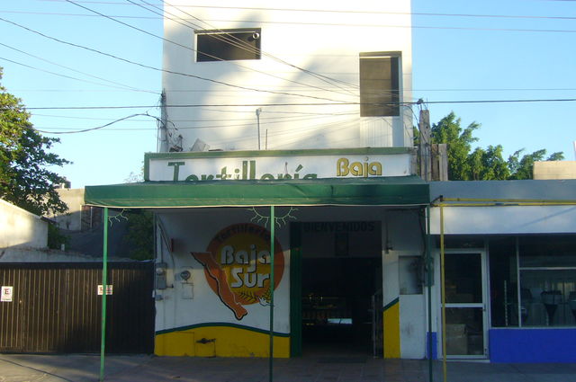 Edificio con todos los servicios necesarios para realizar las actividades de producción con la mas alta calidad.